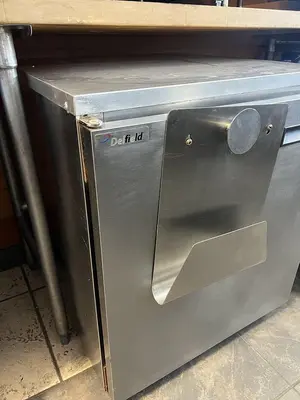 Used MANITOWOC 406CA - DHL Undercounter Refrigerators Florida US | BAM Discount Restaurant Equipment #1442829