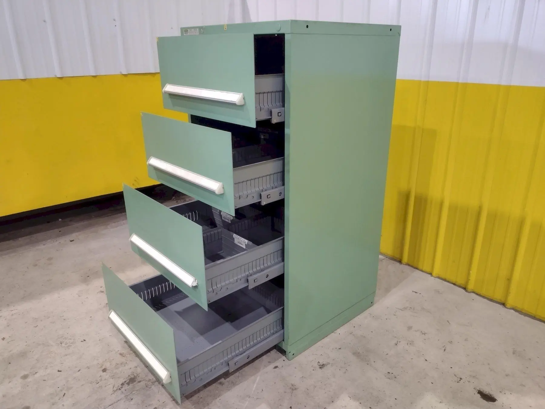 4-DRAWER VIDMAR CABINET: STOCK #21365