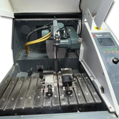 Item# L196 Struers Discotom-10 Automatic Saw