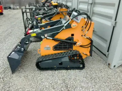 ZJZ-380 MINI SKID STEER YELLOW