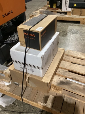 NEW 2015 KUKA KR16 L6-2 + KR C4 NA