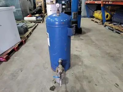 Tanner Tank w/ Hydraulic Filter DH-1200-100