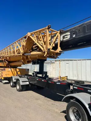 USED 2004 GROVE GMK5240