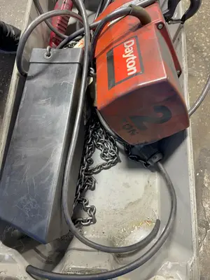 USED DAYTON 3YB77G