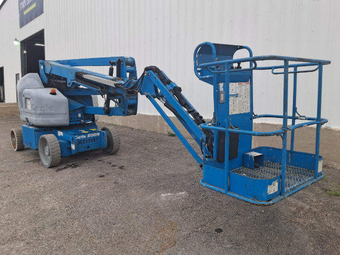 Used 2014 Genie Z-40/23N Articulating Boom Lifts | Stack Equipment #926356