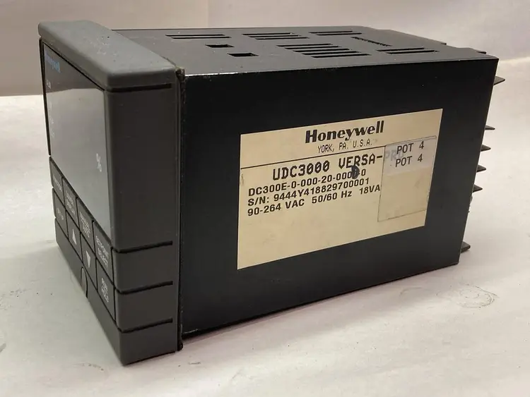Used HONEYWELL UDC3000 Industrial Controls Ohio US | Surplus Asset Holdings #1243025