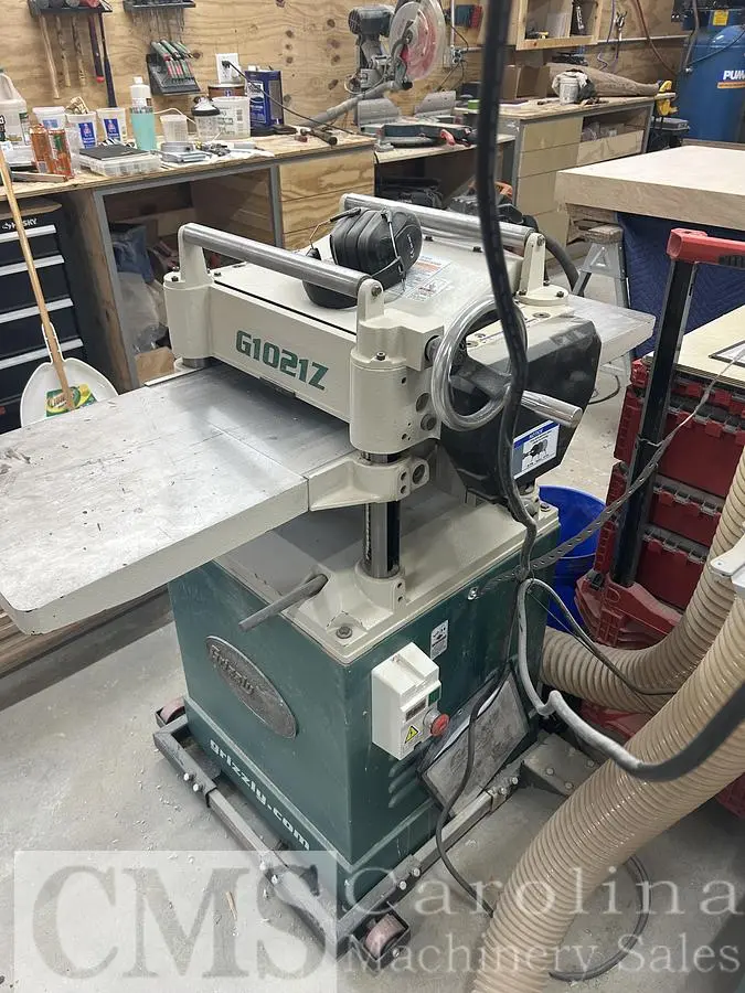 USED 2023 GRIZZLY G1021Z HELICAL HEAD PLANER
