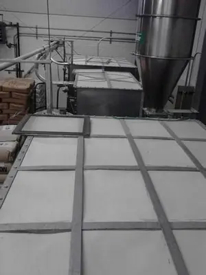 SILO SYSTEM -- MINIATURE INDOOR, MADE BY HEFELE