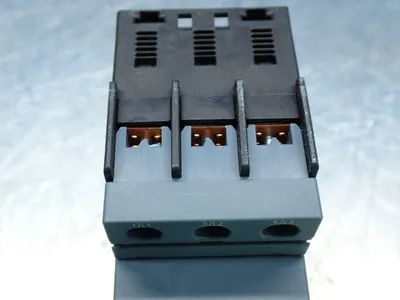 New | in-Stock SIEMENS 3RV60111CA10 Circuit Breakers Ohio US | HGR 24 #801913