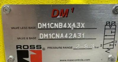 NEW ROSS DM1CNA42A31 BASE MOUNTED DOUBLE VALVE 2-8.3bar DM1CNB4XA3X