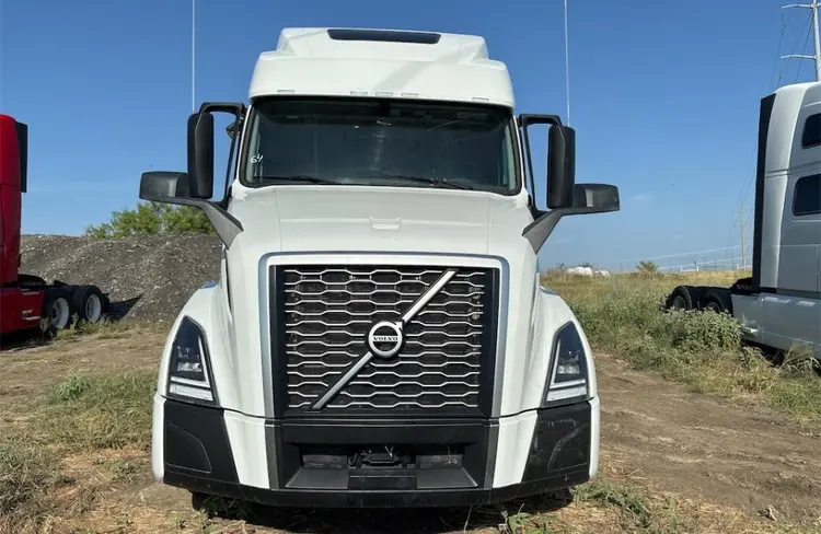 Used 2024 VOLVO VNL64T860 Conventional trucks Texas US | Mitsubishi HC Capital America #254831