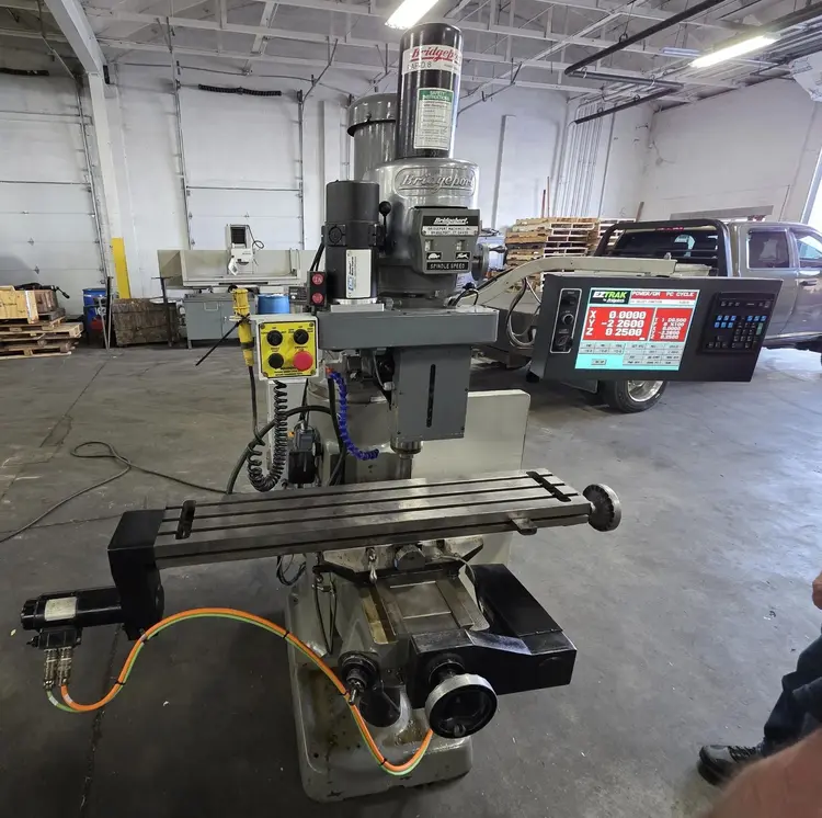 Used BRIDGEPORT SERIES 1 EZ TRAK DX Vertical Mills Kentucky US | Aucto #1315696