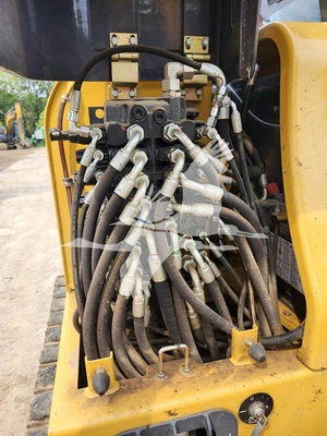 USED 2021 XCMG XE60