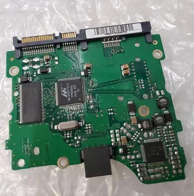 GUZIK BOARDS VARIOUS ASSORTMENT