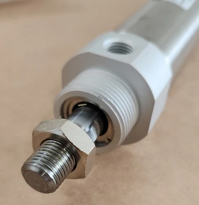 NEW SMC CDM2C40-100-C80L-44
