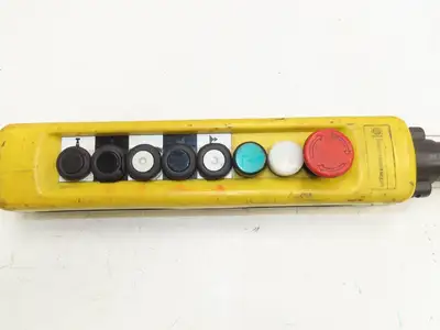 Schneider XAC-A08 Crane Hoist 8-Station Pushbutton Control Pendant 2-Speed