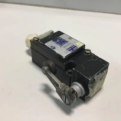 USED SQUARE D 9007-AEQ2699