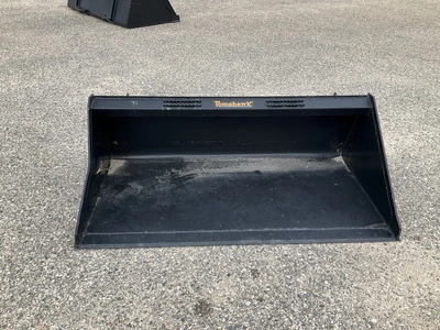 Used TOMAHAWK 60" SMOOTH BUCKET Skid Steer Buckets Michigan US | Miedema Asset Management Group #1341036