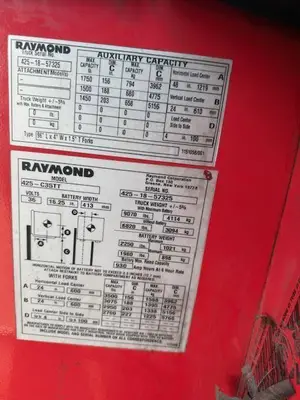Used 2018 RAYMOND 425C35TT 3-Wheel Stand up Electric Counterbalance Forklifts Illinois US | Somerset Equipment Sales #1546205
