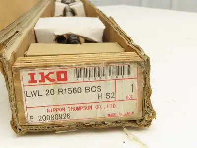 IKO LWL20R1560BCSHS2 Ball Screw 20mm x 1135mm 20mm Pitch 20mm Lead NSK Nut