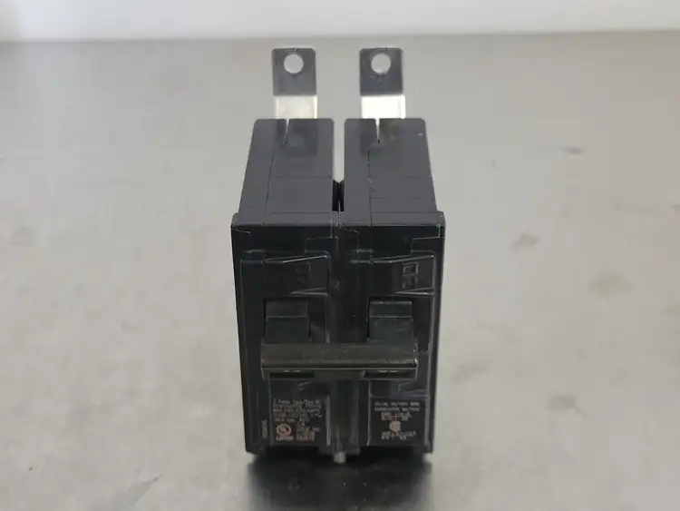Used SIEMENS B230 Switchgears British Columbia CA | Lenmark #241919