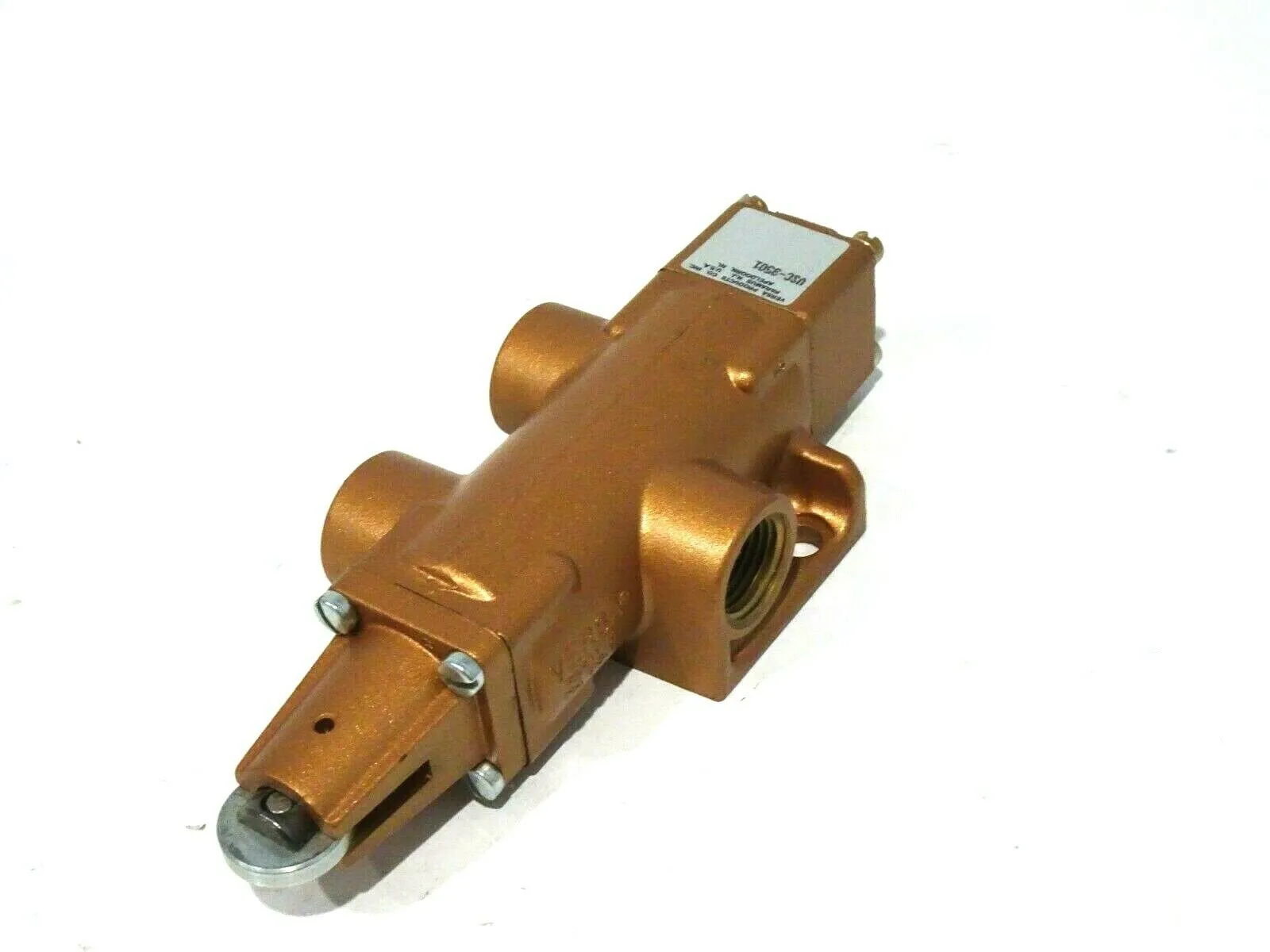 NEW VERSA VALVES VCS-3501 VALVE VCS3501