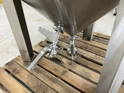 Used PSYCHO BREW JACKETED CONICAL FERMENTER/UNITANK 10BBL Brewing Equipment Michigan US | Miedema Asset Management Group #1580081