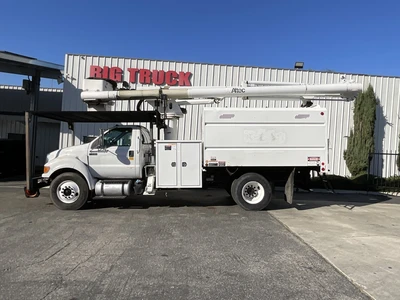Used 2013 FORD F750 Bucket (boom) trucks California US | Big Truck & Equipment #1412331