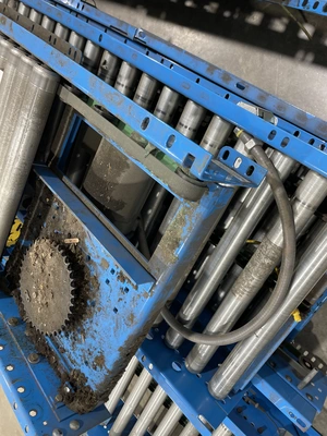 Accuglide/Buschman Roller Conveyer set, Width: 22", Length: 58'