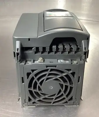 Siemens 6SE6440-2UD22-2BA1 Micromaster 440 Drive 3Ph 5.9A 0-650Hz 1D-03