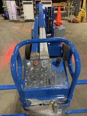 Used GENIE Z-30/20 Articulating Boom Lifts Pennsylvania US | Global Equipment International, LLC #449251