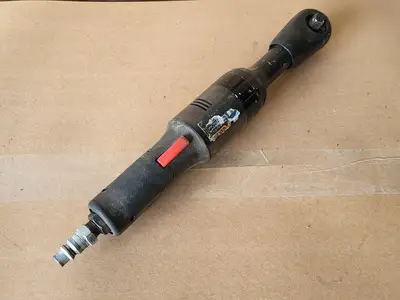USED CHICAGO PNEUMATIC CP7830Q