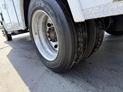 USED 2019 CHEVROLET W5500