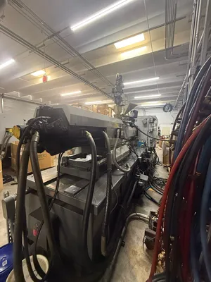 1998 VAN DORN 400HT2800 Injection Molding Horizontal/Vertical | Machinery Network (2)