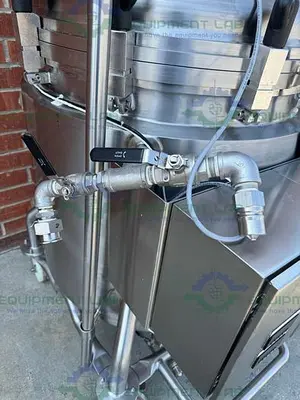 USED ALLEGHENY 400 LITER STAINLESS STEEL JACKETED REACTOR 45 PSI W/ 5 HP TOP MIXER