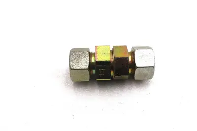 NEW PARKER RHD25SA3C METRIC CHECK VALVE FLUID CONNECTORS #L-586
