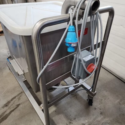 Pump Waukesha SPX Model 30 With Tank 80 Lit # 84970