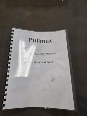 5" X 5" X 1/2" PULLMAX Z-41 HYDRAULIC ANGLE ROLL