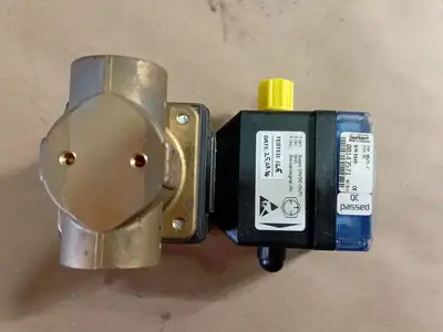 NEW BURKERT 00143571