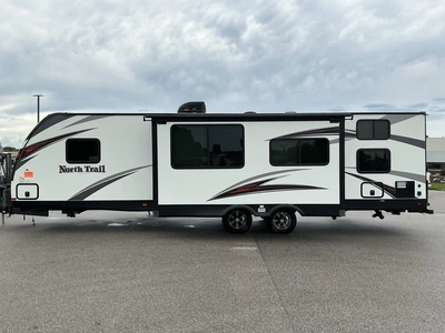 Used 2019 HEARTLAND NORTH TRAIL CALIBER 31BHDD Campers, Caravans, Motorhomes Michigan US | Miedema Asset Management Group #1474478