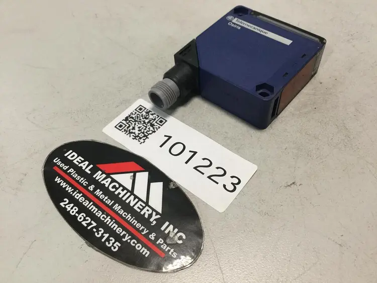 Used TELEMECANIQUE XUK0AKSAM12 Relays & Switches Michigan US | Ideal Machinery #1308920