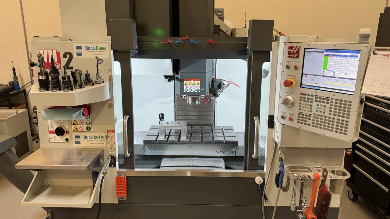 USED 2021 HAAS VM-2