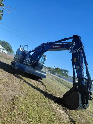 XCMG XE235UCRr Excavator | Iron Listing (1)