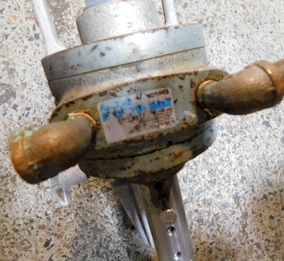 USED TONSON AIR MIXER 1 HP