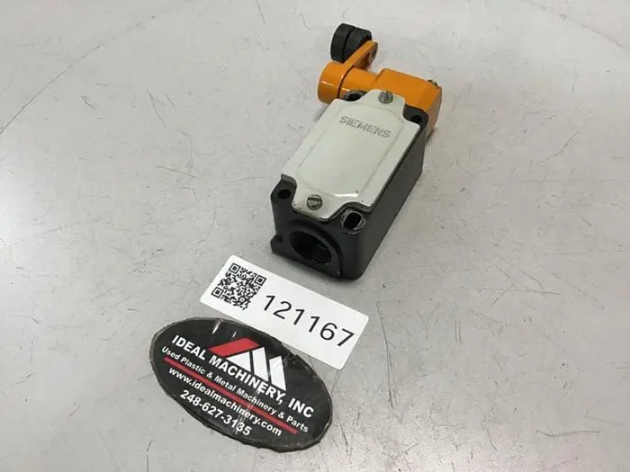 USED SIEMENS 3SE3 120-1GW-Z