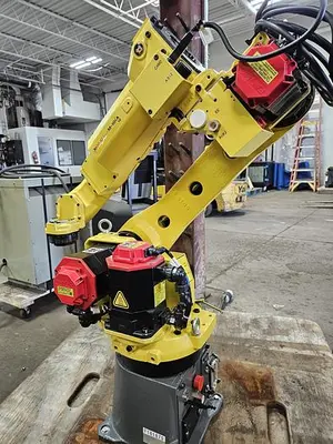USED 2015 FANUC M-10IA/12