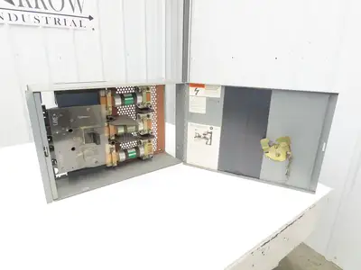 Westinghouse FDP325R Safety Disconnect Switch 400A 240VAC 100Hp 3Ph Fused