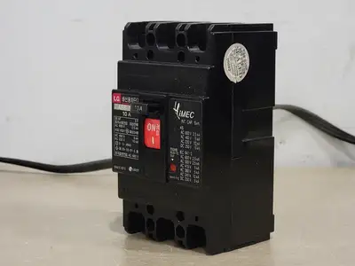 USED LG ABS33A