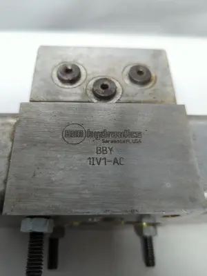 USED SUN HYDRAULICS BBY