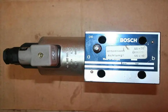 Used BOSCH 0 810 001 830 Valves/Fittings Michigan US | Ideal Machinery #586716